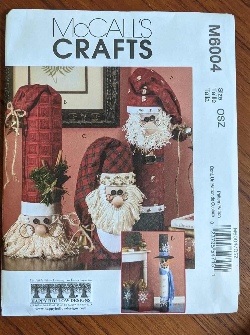 UNCUT McCall's Crafts Pattern M6004 Snowman Greeter & Santas